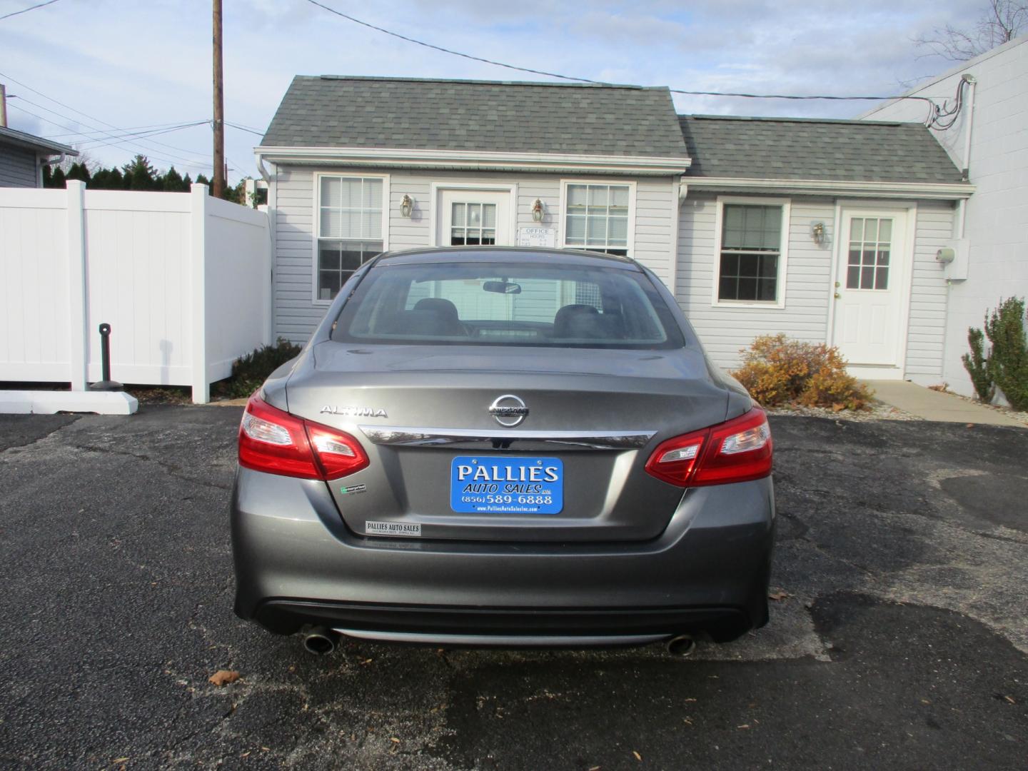 2016 GRAY Nissan Altima (1N4AL3AP7GC) , AUTOMATIC transmission, located at 540a Delsea Drive, Sewell, NJ, 08080, (856) 589-6888, 39.752560, -75.111206 - Photo#4